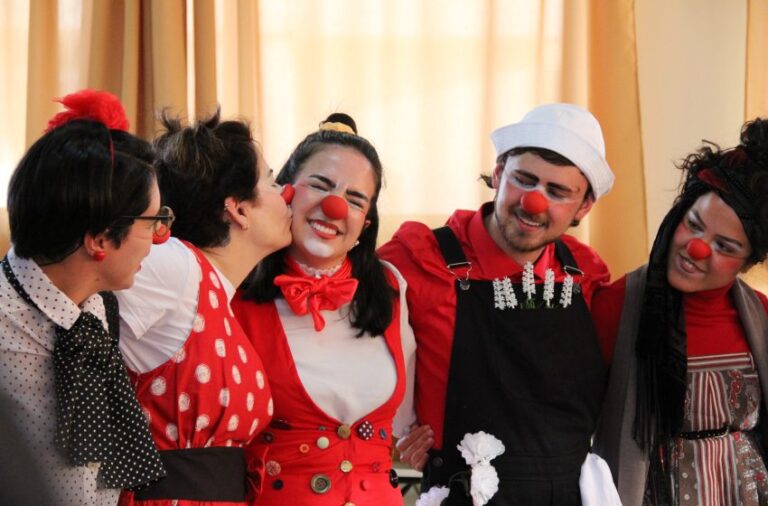 Novos palhaços iniciam atuação em unidades de saúde